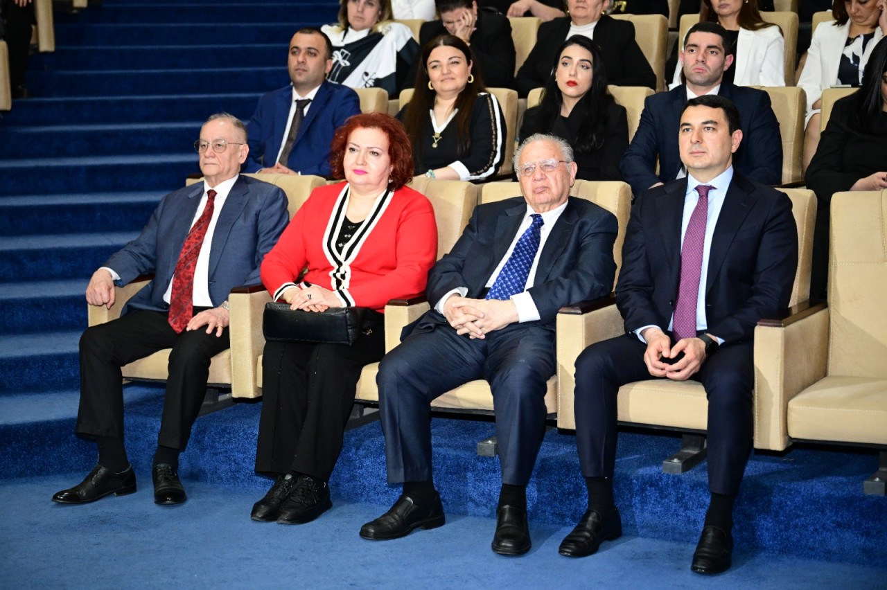 “Ümummilli Lider Heydər Əliyev və Azərbaycanın mədəniyyət dəyərləri” mövzusunda tədbir keçirildi - FOTOLAR